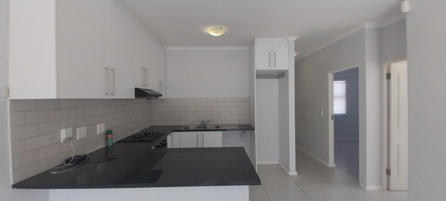 To Let 2 Bedroom Property for Rent in Parklands North Western Cape